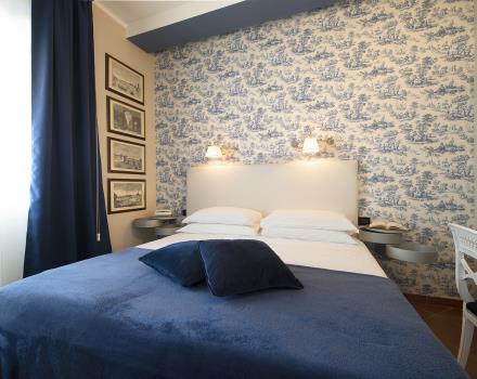 Discover the beauty of a stay in the center of Florence: choose Sure Hotel Collection De La Pace and enjoy all the comfort of its Superior rooms and the services at your disposal. Book now!