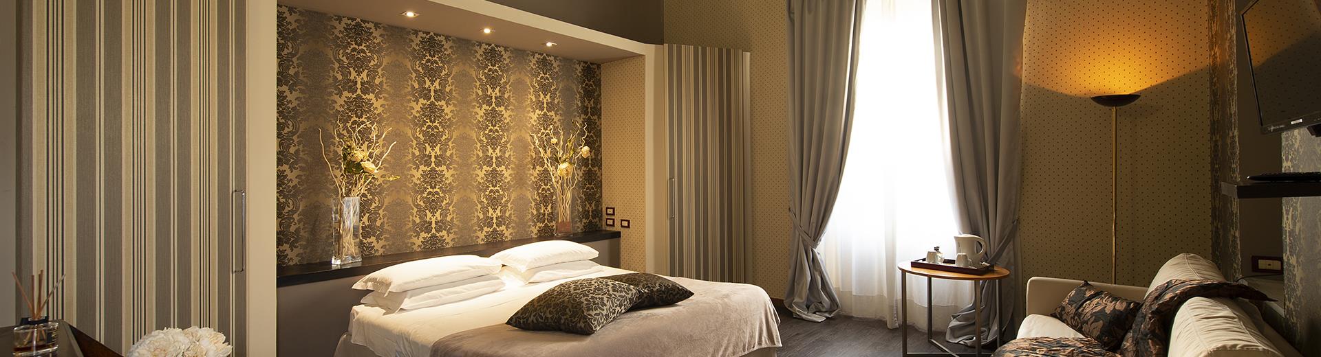 Discover the beauty of staying in the Centre of Florence: choose Sure Hotel Collection De La Pace and enjoy the comfort of its rooms even when family trips. Book now!