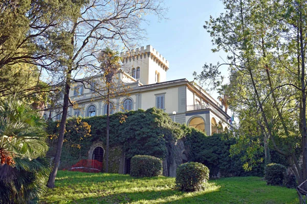 Nell'immagine il Parco di Villa Fabbricotti e Museo Stibbert